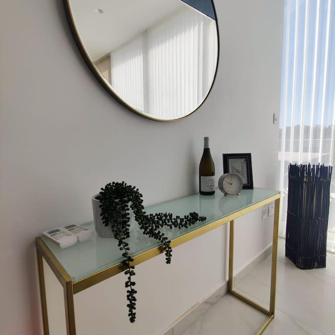 Апартаменты Cozy Penthouse In Central Malta Balzan Экстерьер фото